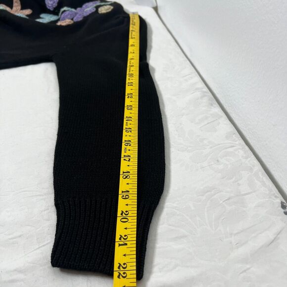 Gitano Women Sweater Vtg Pastel Floral Embroidery 90's Whimsigoth Dark Cottage M - Picture 7 of 10